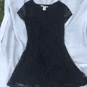 NWT- Beautiful lace dress 💗